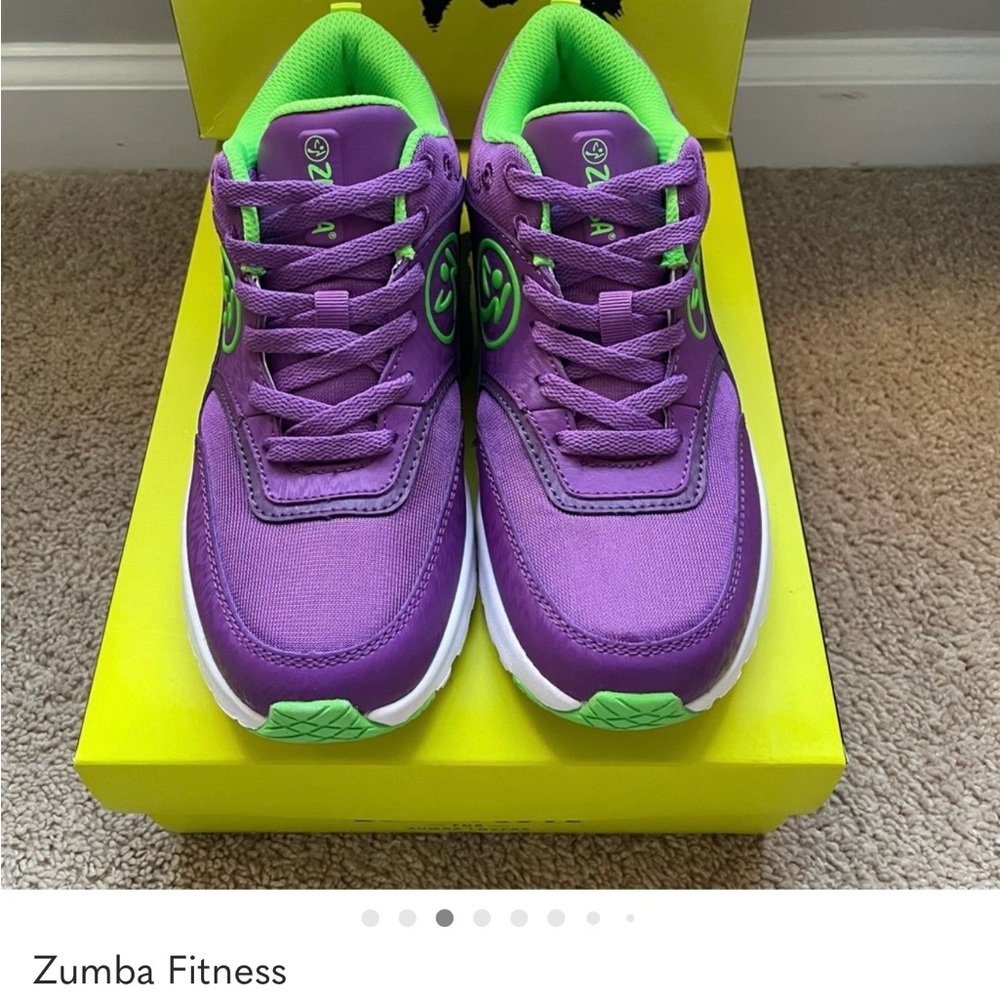 Zumba Fitness  Sneakers in Purple and Green